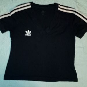 Adidas tshirt